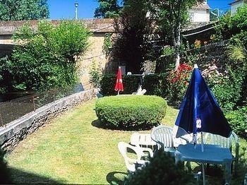 Les Chemins Francis - Modern Hotel Bagnols-les-Bains Dış mekan fotoğraf